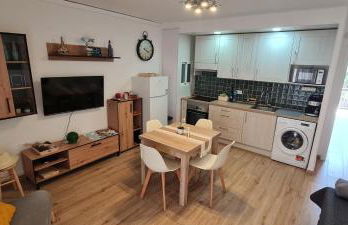 LuengiHouse - Espectacular apartamento con piscina - Foto 9