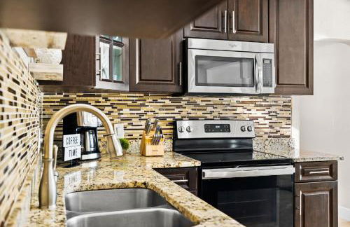 Private 5BR Oasis with Pool Near Clearwater Beach - Foto 7