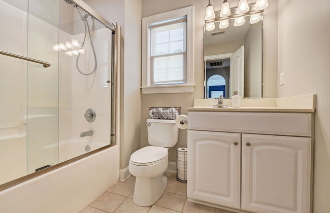 Bright Water Cove by Avantstay Saltwater Pool - Foto 31