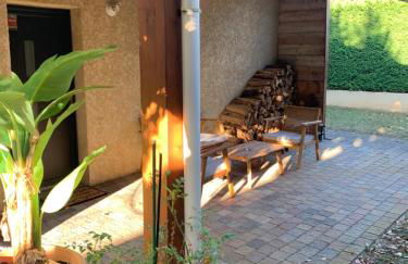 Studio calme avec Parking accès rapide Eurexpo Le Chasseland - Foto 25