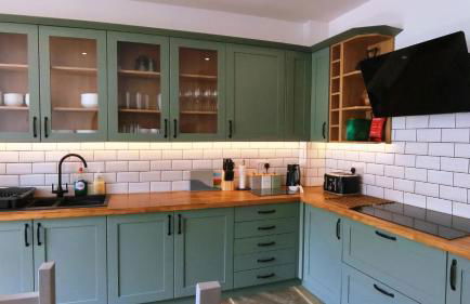 Flexible Accommodation - Newly renovated characterful cottage - Photo 7