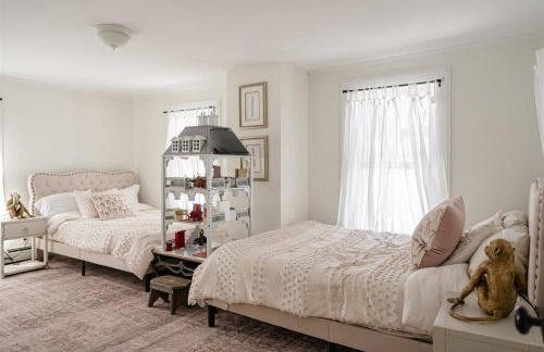 Historic Home near Stony Brook Village & Beach - Foto 5