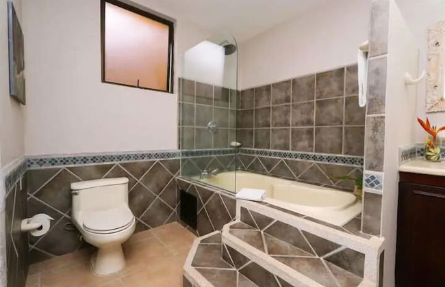 Beautiful and Enchanting Beach Vacation - Foto 13