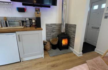 Robyns Retreat - A Cosy Hot Tub Break - Foto 15