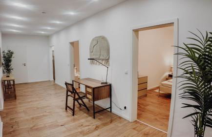 Premium Residence, Stunning Views Overlooking the Central Station & City, Sleeps 18 - Foto 44