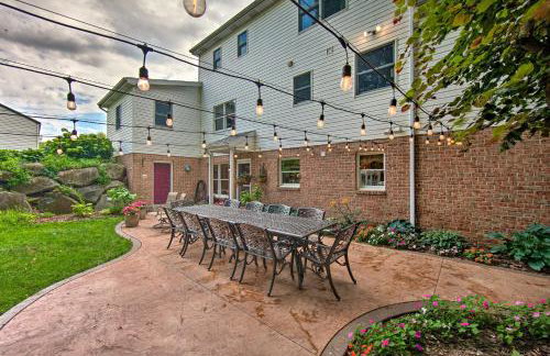 Charming Apartment with Yard and Beautiful Gardens! - Foto 22