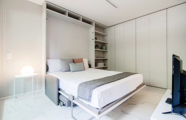 Locarno Studio Apartments - Photo 32