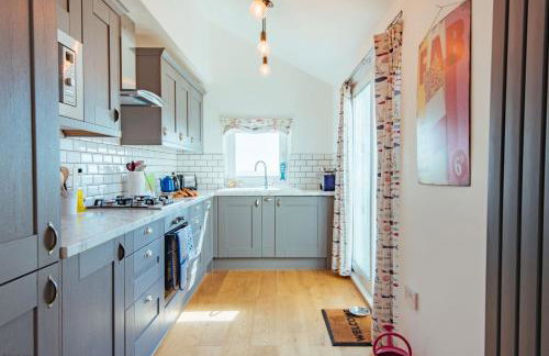 Driftwood Cottage by Bloom Stays - Foto 4