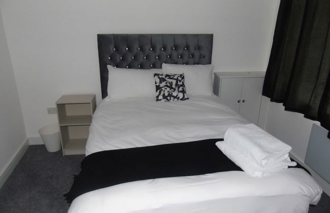 Inviting 1-bed Ground Floor Apartment in Bolton - Foto 5