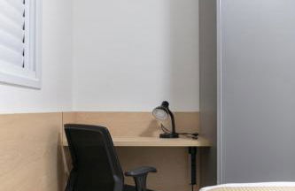 Central novo 2 quartos com Ar- Q e F home office - Foto 10