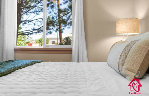 The Rose Garden Estate with Swim Spa - an Irvie Home - Foto 43