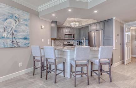 St Maarten 1207 a Completely Remodeled Beach Front Condo at Silver Shells 12th Floor Sleeps 8 - Photo 18