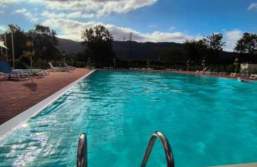 Pizzo Beach Club Luxury Apartment - Photo 42