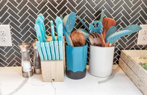 Tranquil Downtown Escape with Backyard - Photo 13