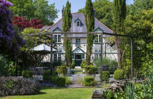 The Cors - Charming Country Escape for Large Family Groups - Photo 2