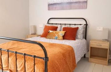 Cheerful Snowdonia cottage,garden snug, mountain views, sleeps 4, near zip world - Foto 27