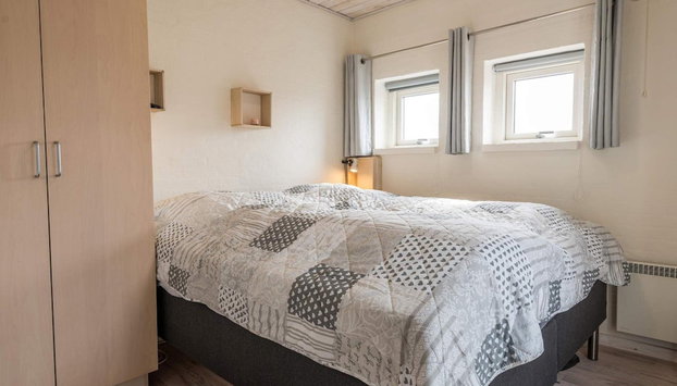 10 Person Holiday Home in Fano - Foto 5, Habitación