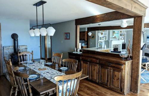 Stunning Oceanfront Ranch Cottage with Private Beach & Fire Pit Near Acadia National Park, Gouldsboro Maine - Foto 27