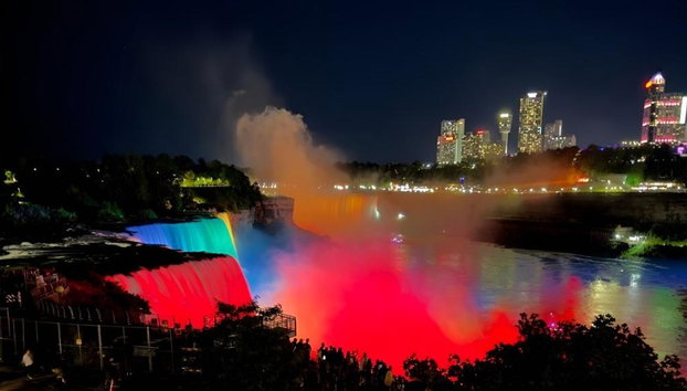 Niagara Falls USA: Night Illumination Tour & Optional Maid of the Mist - Foto 3