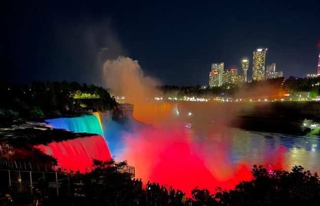 Niagara Falls USA: Night Illumination Tour & Optional Maid of the Mist - Foto 3