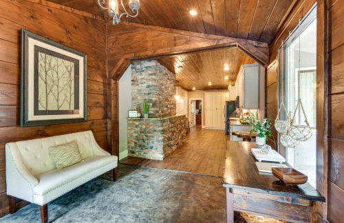 Hot Tub, Dock, Lakefront Luxe Six Mile Retreat - Foto 5