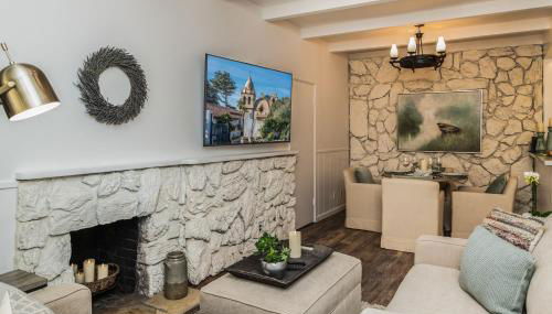 3798 Cedar Place apts - Photo 2