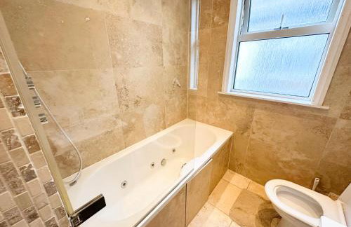 Wembley Stadium Maisonette Rooms - Foto 43