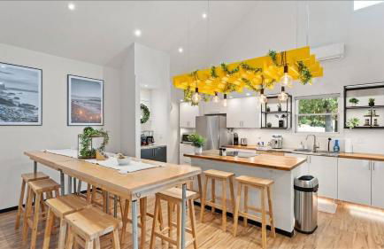 1B Luxury European Barndo FARM STAY Wedding Venue - Foto 18