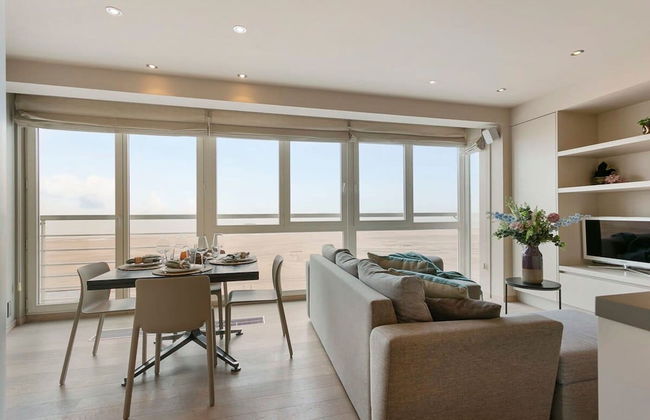 Unique Apartment With Sea-view Near the Center - Photo 21