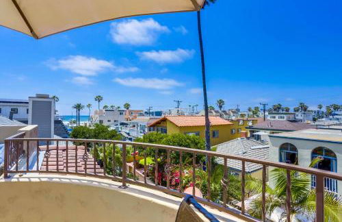 Stunning Ocean View Home w Rooftop Terrace, Firepit, Fast Wifi, AC & Parking! - Foto 35