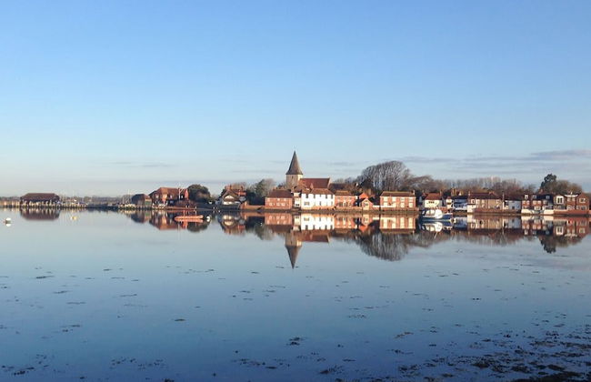 Pretty Coastal Home in Bosham Close to Water - Foto 41
