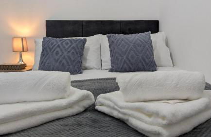 Burnley Entire House 4-Bedrooms-Sleeps 6-Driveway - Foto 26