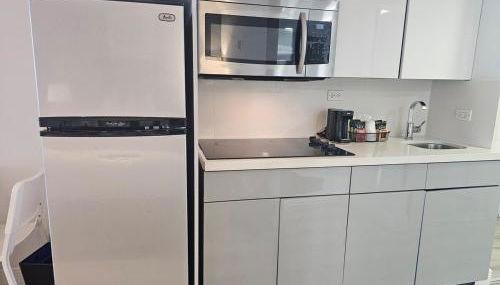 Ocean front paradise studio with ocean view and beach exit - Foto 3