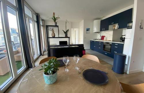 Un extérieur en ville - Foto 11