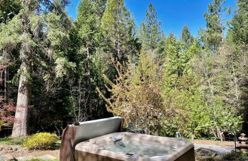 Lux, designer 8-acre retreat with private creek - Foto 56