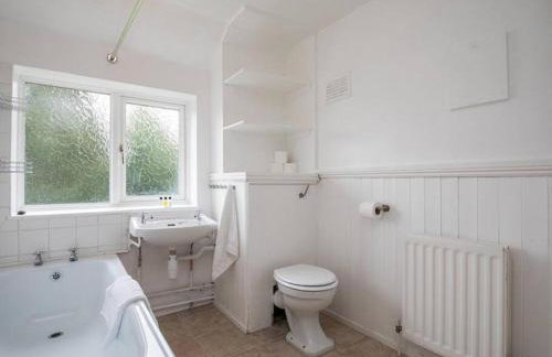 Large 4 Bed House near River Thames - Foto 15