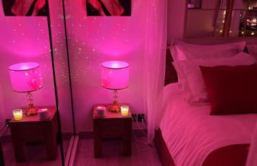 Suite romantique La Maison de Flora SPA intérieur, jardin et lit King size - Foto 25