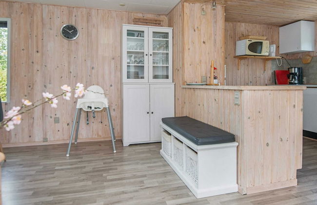 9 Person Holiday Home in Allingabro - Foto 12