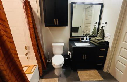 The Trendy Den - Photo 20