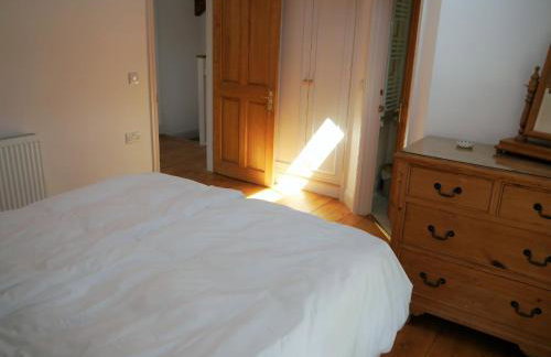 Rusko Stables - Foto 9