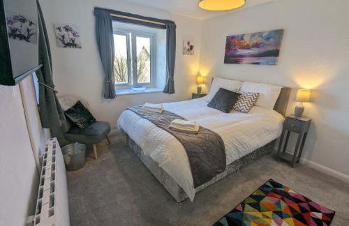 Corner Cottage, Yealand Redmayne, ideal family holiday, meet the resident animals - Photo 7