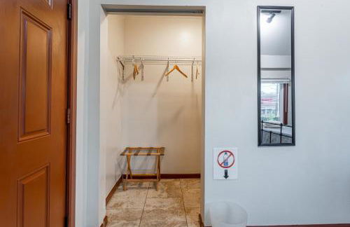 1 Bus Stop To NYC-Hot Tub-EWR Airport-Free Parking - Foto 26