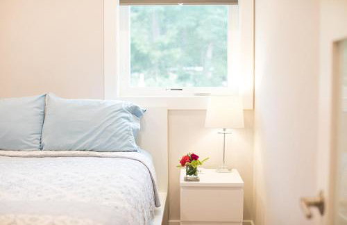 Eclipse Hot tub and billiards in Downtown Geneva - Foto 14