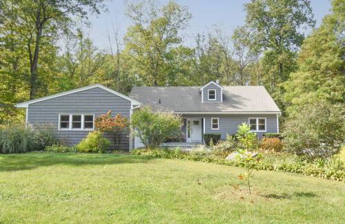 Hudson Valley Haven - NY - Photo 10