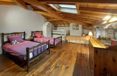 2 Bedroom Awesome Home In Bas-En-Basset - Foto 19