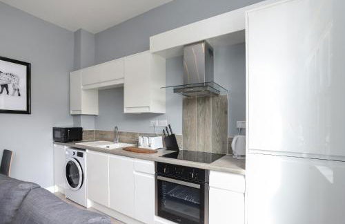 Arena Apartments - Stylish and Homely Apartments by the Ice Arena with Parking - Photo 47