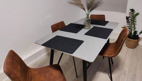 Bliss - 2 Schlafzimmer, Boho, Netflix, Arbeitsplatz - Foto 4