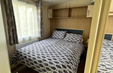 Mollys Retreat pet friendly three bed caravan with small garden Newquay Bay Resort Quieter area of park - Foto 13