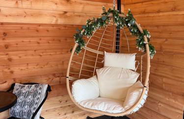 Luxury Courtyard Studio in Llangollen - Photo 28