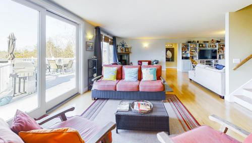 East Boothbay Gardens - Photo 2